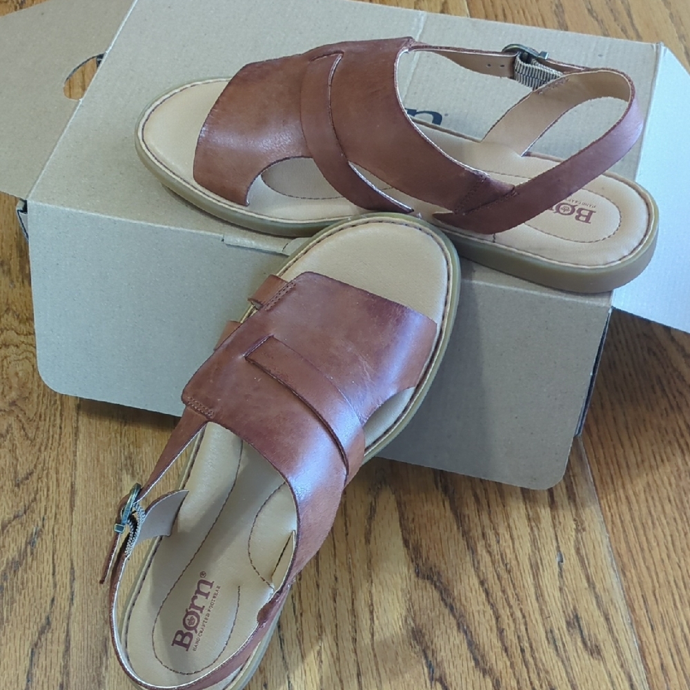 Born Tan Leather Slingback Sandals